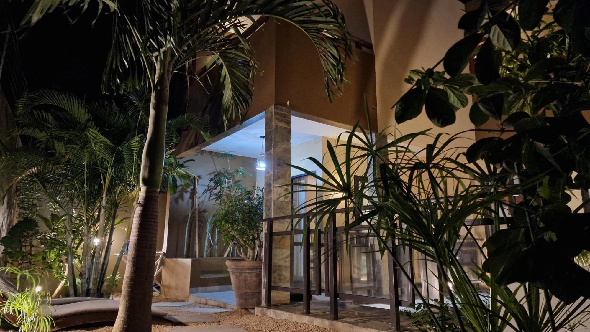 Villa Centre Гранд-Бэй Номер фото